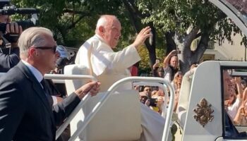Pape François à Marseille : « Je pensais qu’on arriverait jamais à approcher »